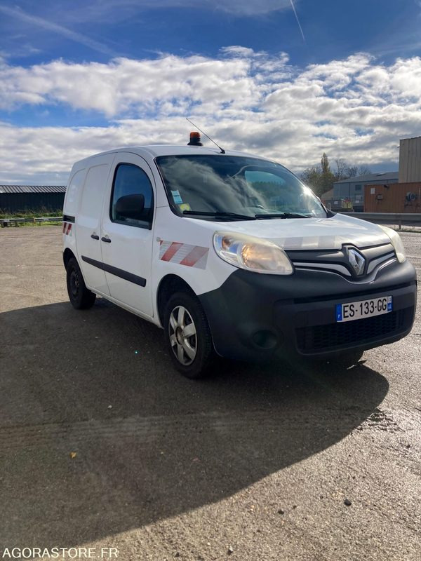 RENAULT KANGOO diesel - Année 2017 - 330 000 km - Kleine bestelwagen: afbeelding 3 RENAULT KANGOO diesel - Année 2017 - 330 000 km - Kleine bestelwagen: afbeelding 3
