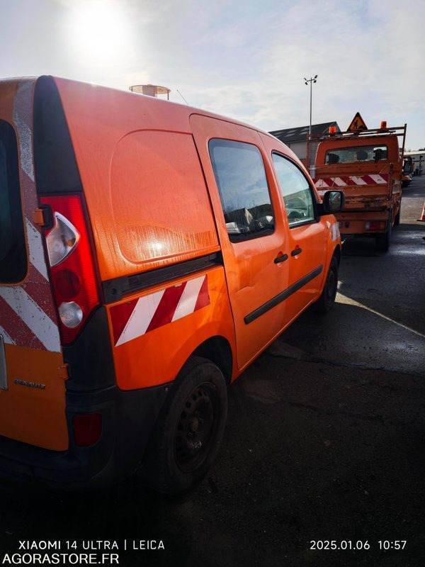 RENAULT Kangoo FM-461-JQ Moteur tournant - Kleine bestelwagen: afbeelding 5 RENAULT Kangoo FM-461-JQ Moteur tournant - Kleine bestelwagen: afbeelding 5