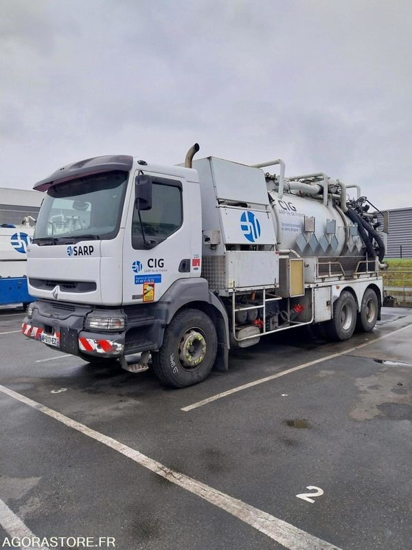 RENAULT Kerax 370 Dci HUWER ADR 2005 (258080Km) ROULANT EXPORT UNIQUEMENT - Vacuümwagen: afbeelding 2 RENAULT Kerax 370 Dci HUWER ADR 2005 (258080Km) ROULANT EXPORT UNIQUEMENT - Vacuümwagen: afbeelding 2