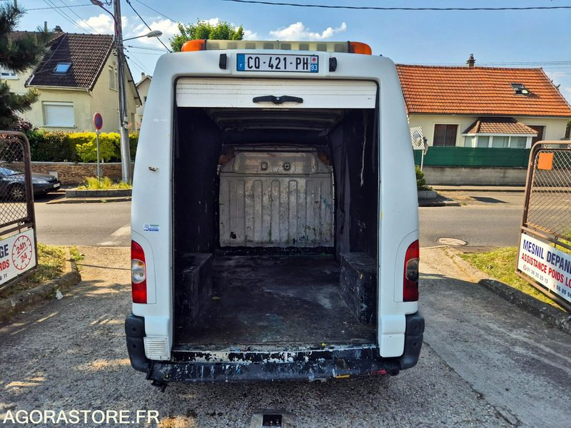 RENAULT MASTER 2.5 DCI 120 CV - 2008 - 182 425km - Gesloten bestelwagen: afbeelding 3 RENAULT MASTER 2.5 DCI 120 CV - 2008 - 182 425km - Gesloten bestelwagen: afbeelding 3