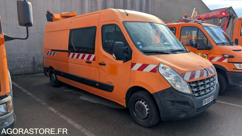 RENAULT MASTER BA-650-XB - 2010 - Gesloten bestelwagen: afbeelding 2 RENAULT MASTER BA-650-XB - 2010 - Gesloten bestelwagen: afbeelding 2