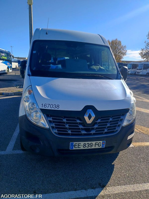 RENAULT MASTER N°167038 - Schoolbus: afbeelding 1 RENAULT MASTER N°167038 - Schoolbus: afbeelding 1
