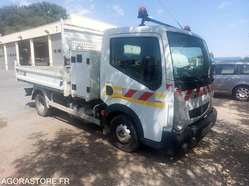 RENAULT MAXITY BENNE 140.35/6 L2 - 2012 / 270830 KM(P1202130) - Kipper bestelwagen: afbeelding 4 RENAULT MAXITY BENNE 140.35/6 L2 - 2012 / 270830 KM(P1202130) - Kipper bestelwagen: afbeelding 4