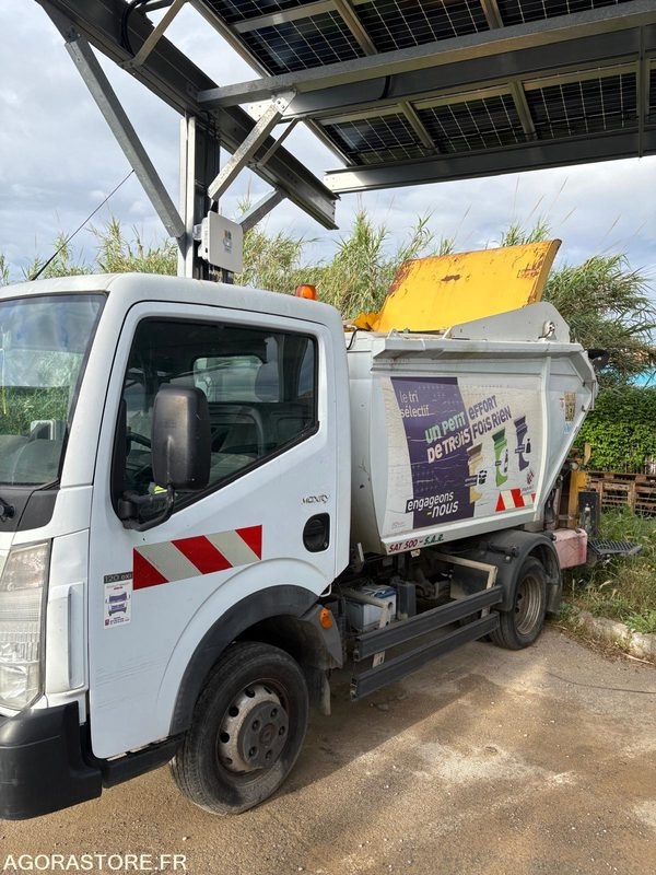 RENAULT MAXITY DIESEL AM 2013 BOM 83275KM CT-350-LL N° VIN: VF6SNFF24D3153920 - Kipper bestelwagen: afbeelding 3 RENAULT MAXITY DIESEL AM 2013 BOM 83275KM CT-350-LL N° VIN: VF6SNFF24D3153920 - Kipper bestelwagen: afbeelding 3