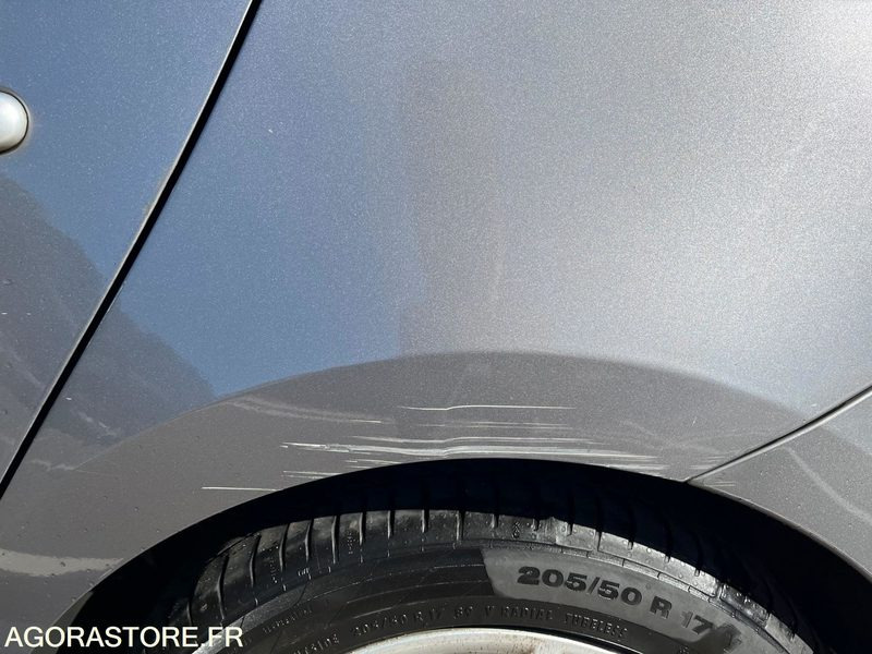 RENAULT MEGANE ESTATE XV DE FRANCE DCI 110 - Personenwagen: afbeelding 2 RENAULT MEGANE ESTATE XV DE FRANCE DCI 110 - Personenwagen: afbeelding 2