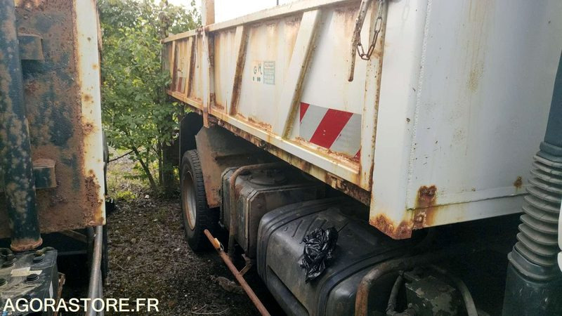RENAULT MIDLUM 180 - 2003 - Kipper bestelwagen: afbeelding 3 RENAULT MIDLUM 180 - 2003 - Kipper bestelwagen: afbeelding 3