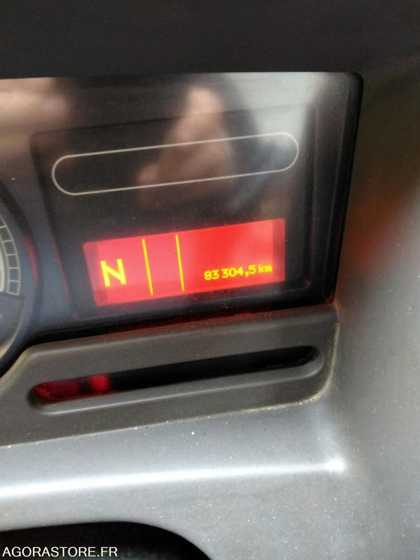 Vrachtwagen hoogwerker RENAULT MIDLUM 190 NACELLE: afbeelding 10 Vrachtwagen hoogwerker RENAULT MIDLUM 190 NACELLE: afbeelding 10