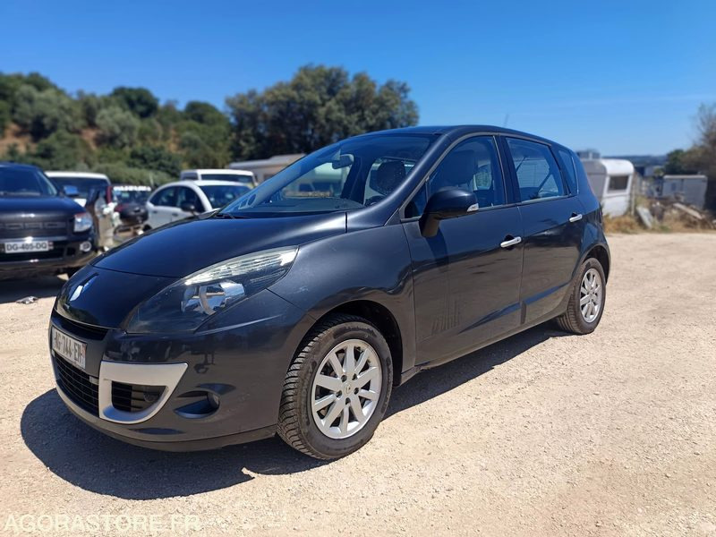 RENAULT SCENIC III 1.5 DCI 110CV - 2009 - 155000KMS - Personenwagen: afbeelding 2 RENAULT SCENIC III 1.5 DCI 110CV - 2009 - 155000KMS - Personenwagen: afbeelding 2