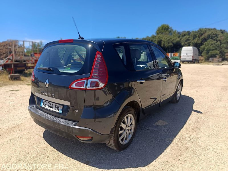 RENAULT SCENIC III 1.5 DCI 110CV - 2009 - 155000KMS - Personenwagen: afbeelding 5 RENAULT SCENIC III 1.5 DCI 110CV - 2009 - 155000KMS - Personenwagen: afbeelding 5