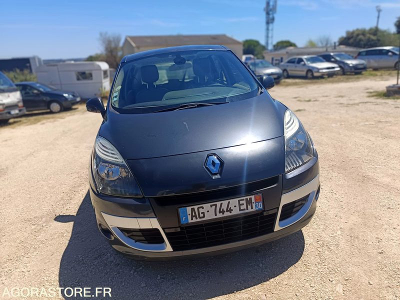 RENAULT SCENIC III 1.5 DCI 110CV - 2009 - 155000KMS - Personenwagen: afbeelding 3 RENAULT SCENIC III 1.5 DCI 110CV - 2009 - 155000KMS - Personenwagen: afbeelding 3