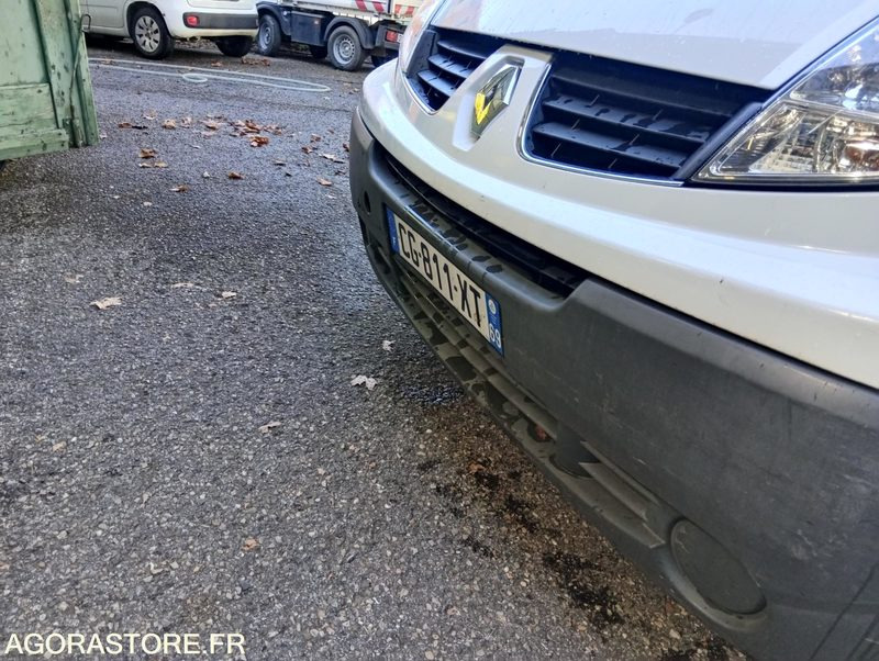 RENAULT TRAFIC - 2012 - 89191kms - Gesloten bestelwagen: afbeelding 3 RENAULT TRAFIC - 2012 - 89191kms - Gesloten bestelwagen: afbeelding 3