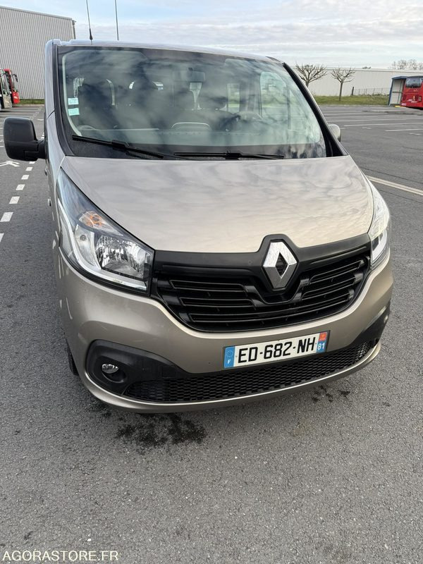 RENAULT TRAFIC - 2016 - 229166km - ED-682-NH - Minibus, Personenvervoer: afbeelding 1 RENAULT TRAFIC - 2016 - 229166km - ED-682-NH - Minibus, Personenvervoer: afbeelding 1