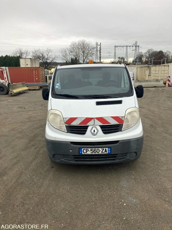 RENAULT TRAFIC diesel - Année 2013 - 376.300km - Gesloten bestelwagen: afbeelding 2 RENAULT TRAFIC diesel - Année 2013 - 376.300km - Gesloten bestelwagen: afbeelding 2