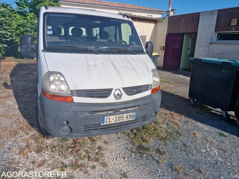 Ranault Master II AUTOBUS/AUTOCAR 2.5 DCI 160545kms 2007 - Minibus, Personenvervoer: afbeelding 3 Ranault Master II AUTOBUS/AUTOCAR 2.5 DCI 160545kms 2007 - Minibus, Personenvervoer: afbeelding 3
