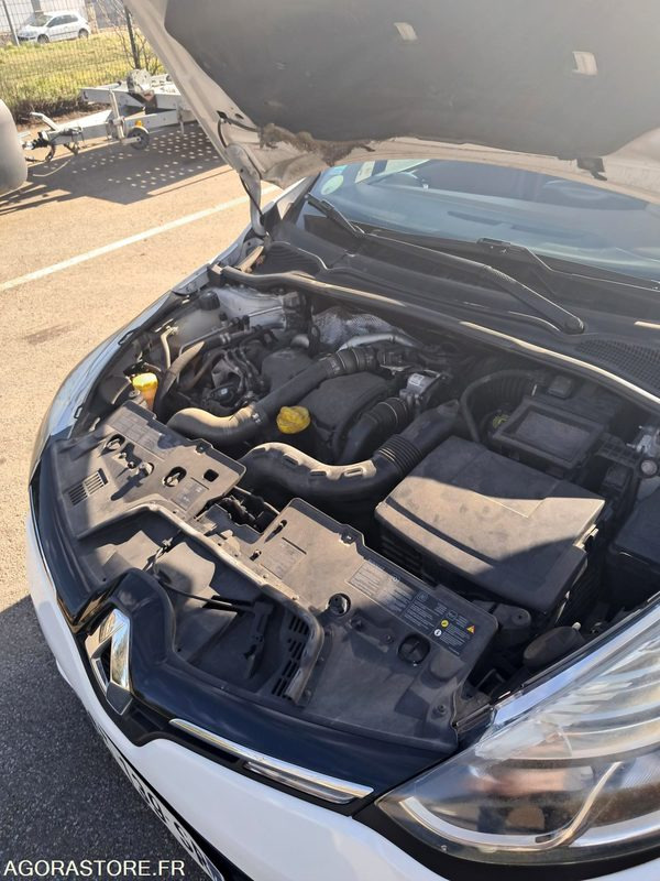 Renault CLIO 4 CY-139-SR - 2013 - 142180KM - Personenwagen: afbeelding 4 Renault CLIO 4 CY-139-SR - 2013 - 142180KM - Personenwagen: afbeelding 4