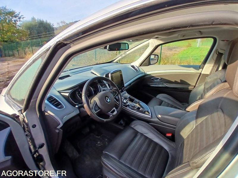 Renault Espace – Diesel – 2019-228 763 km - Personenwagen: afbeelding 3 Renault Espace – Diesel – 2019-228 763 km - Personenwagen: afbeelding 3
