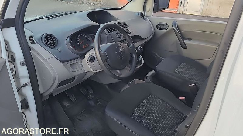 Renault Kangoo - 2011 - 83647kms - BE077EM - Kleine bestelwagen: afbeelding 3 Renault Kangoo - 2011 - 83647kms - BE077EM - Kleine bestelwagen: afbeelding 3