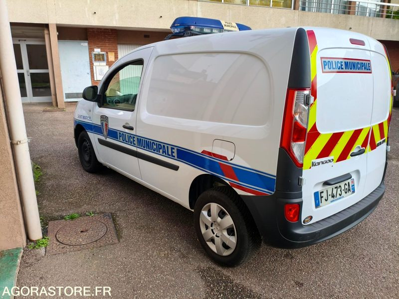 Renault Kangoo II Police municipale 21785 kms 2019 - Gesloten bestelwagen: afbeelding 4 Renault Kangoo II Police municipale 21785 kms 2019 - Gesloten bestelwagen: afbeelding 4