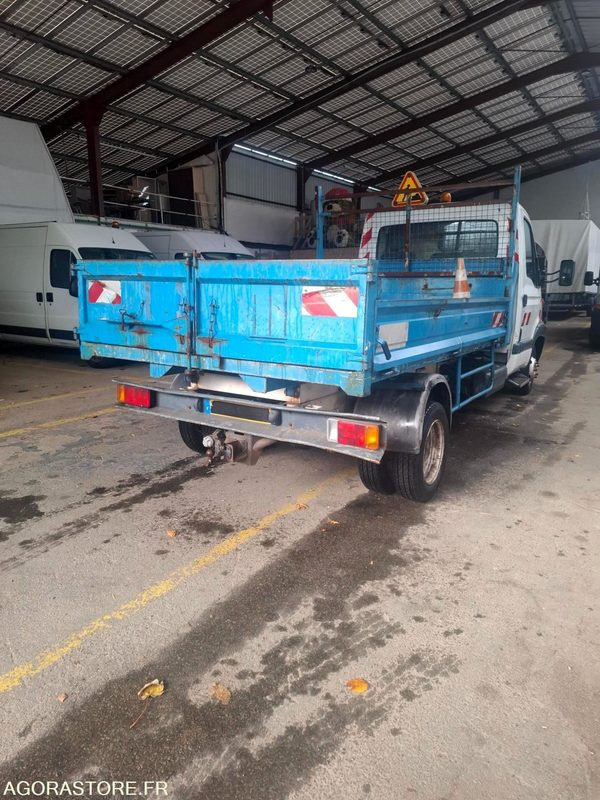 Renault Mascott benne roues jumelées 183615kms 2000 - Kipper bestelwagen: afbeelding 4 Renault Mascott benne roues jumelées 183615kms 2000 - Kipper bestelwagen: afbeelding 4