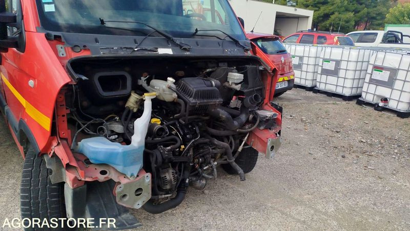 Renault Master - 2005 - EP649CL - Gesloten bestelwagen: afbeelding 3 Renault Master - 2005 - EP649CL - Gesloten bestelwagen: afbeelding 3