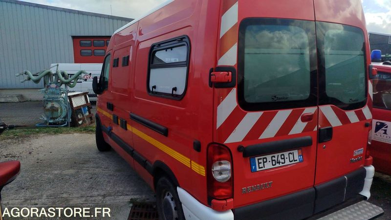Renault Master - 2005 - EP649CL - Gesloten bestelwagen: afbeelding 4 Renault Master - 2005 - EP649CL - Gesloten bestelwagen: afbeelding 4