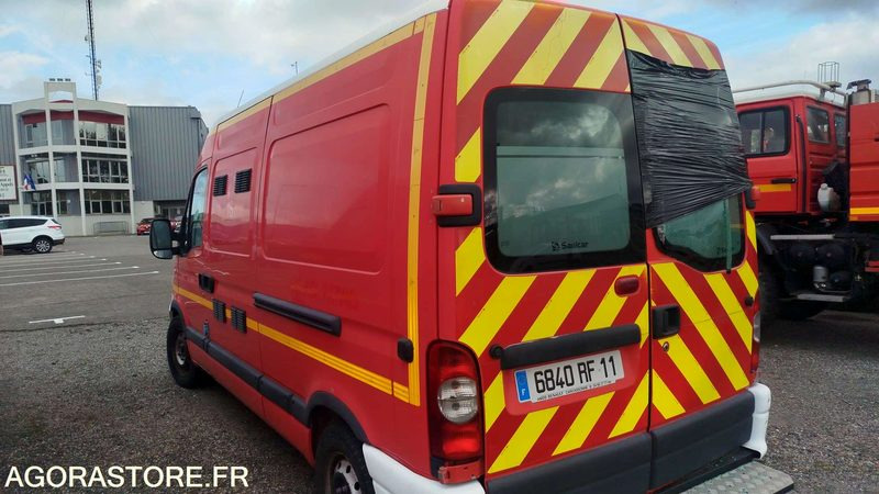 Renault Master - 2008 - Gesloten bestelwagen: afbeelding 2 Renault Master - 2008 - Gesloten bestelwagen: afbeelding 2