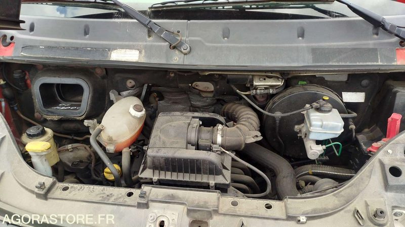 Renault Master - 2008 - Gesloten bestelwagen: afbeelding 5 Renault Master - 2008 - Gesloten bestelwagen: afbeelding 5