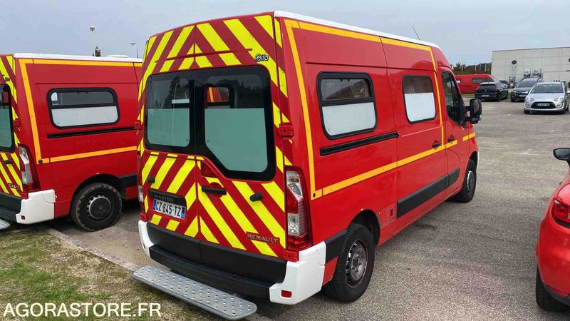 Renault Master III - 23/10/2013 - Ambulance: afbeelding 4 Renault Master III - 23/10/2013 - Ambulance: afbeelding 4