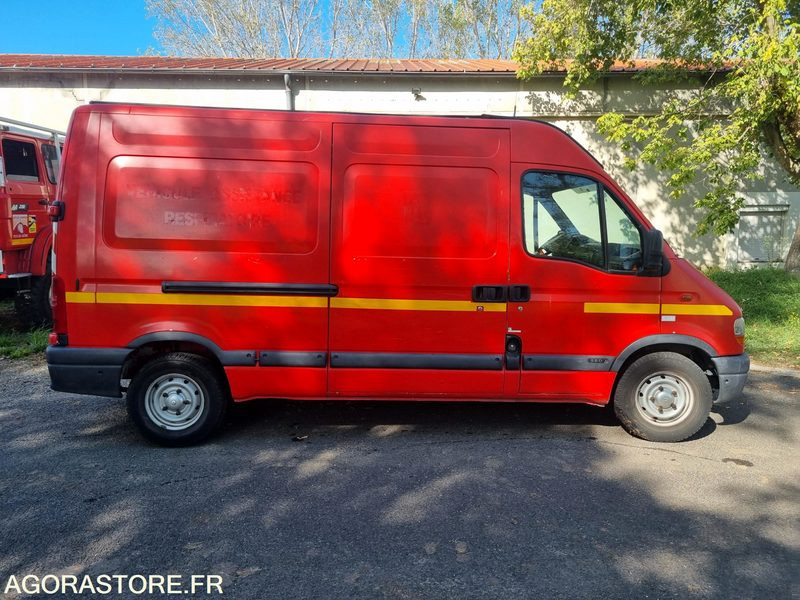 Renault Master L2H2 - 7415 VN 63 - 2000 - Personenwagen: afbeelding 4 Renault Master L2H2 - 7415 VN 63 - 2000 - Personenwagen: afbeelding 4