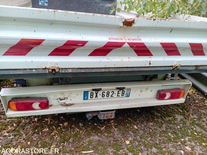 Renault Master benne - 2011 - 362391 kms - Kipper bestelwagen: afbeelding 5 Renault Master benne - 2011 - 362391 kms - Kipper bestelwagen: afbeelding 5