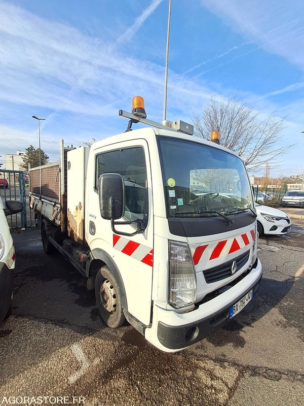 Renault Maxity - 2011 - 155966kms - BX782JQ - Kipper bestelwagen: afbeelding 3 Renault Maxity - 2011 - 155966kms - BX782JQ - Kipper bestelwagen: afbeelding 3