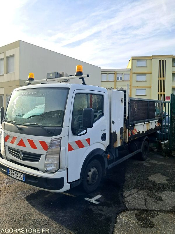 Renault Maxity - 2011 - 155966kms - BX782JQ - Kipper bestelwagen: afbeelding 4 Renault Maxity - 2011 - 155966kms - BX782JQ - Kipper bestelwagen: afbeelding 4