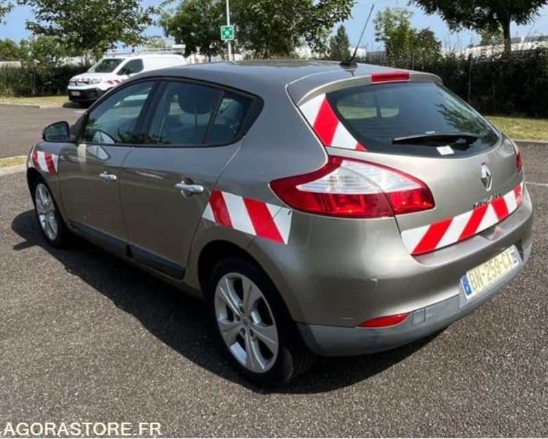 Renault Megane - 2011 - 223 032 km - Personenwagen: afbeelding 5 Renault Megane - 2011 - 223 032 km - Personenwagen: afbeelding 5