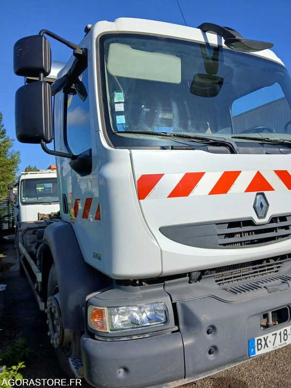 Renault Midlum BX-718-LK - Haakarmsysteem vrachtwagen: afbeelding 3 Renault Midlum BX-718-LK - Haakarmsysteem vrachtwagen: afbeelding 3