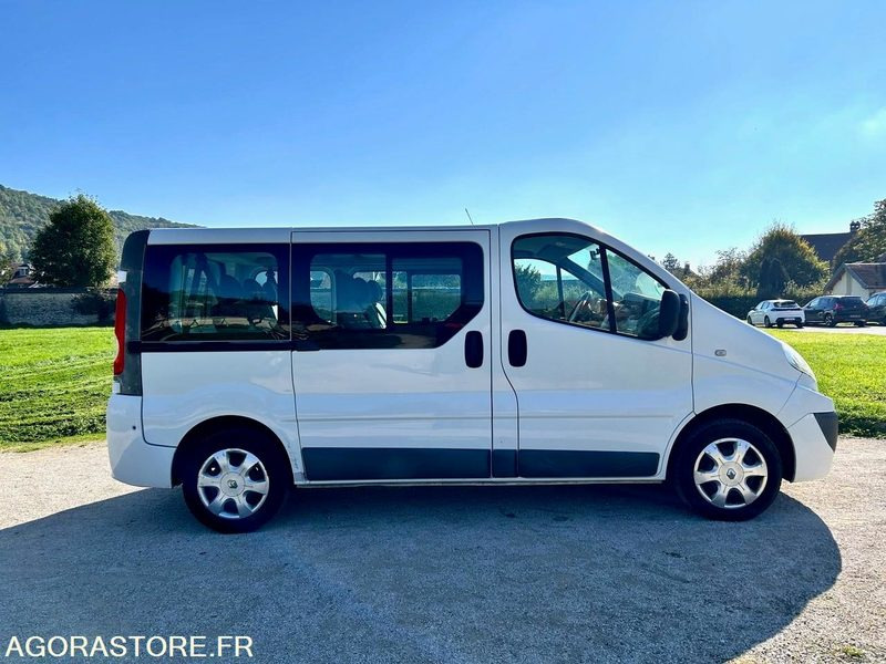 Renault Trafic 2 - 2010 - 141000 kms - Minibus, Personenvervoer: afbeelding 5 Renault Trafic 2 - 2010 - 141000 kms - Minibus, Personenvervoer: afbeelding 5