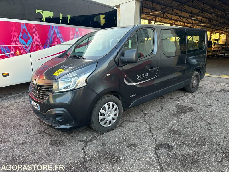 Renault Trafic 9 places / ED-883-DM / 274 888kms - Minibus, Personenvervoer: afbeelding 1 Renault Trafic 9 places / ED-883-DM / 274 888kms - Minibus, Personenvervoer: afbeelding 1