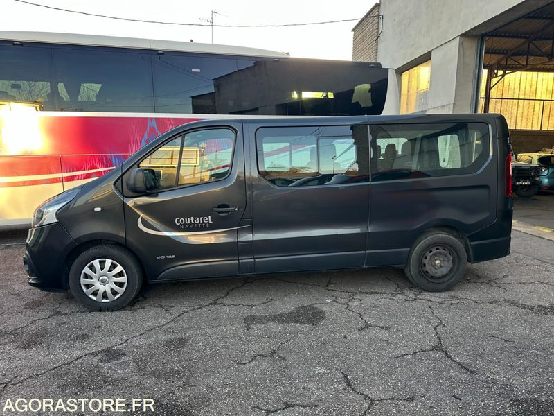 Renault Trafic 9 places / ED-883-DM / 274 888kms - Minibus, Personenvervoer: afbeelding 2 Renault Trafic 9 places / ED-883-DM / 274 888kms - Minibus, Personenvervoer: afbeelding 2