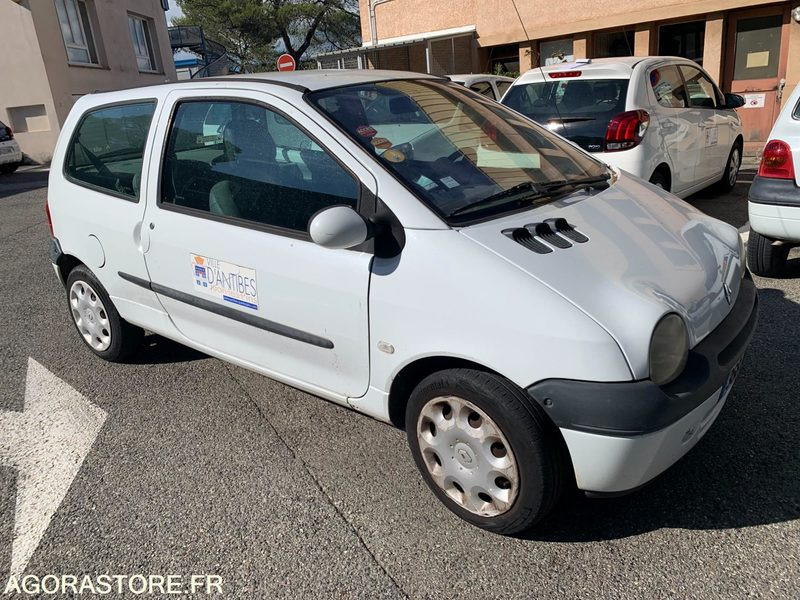 Renault Twingo - 2005 - 149 462 kms - 368 BLL 06 - Personenwagen: afbeelding 3 Renault Twingo - 2005 - 149 462 kms - 368 BLL 06 - Personenwagen: afbeelding 3