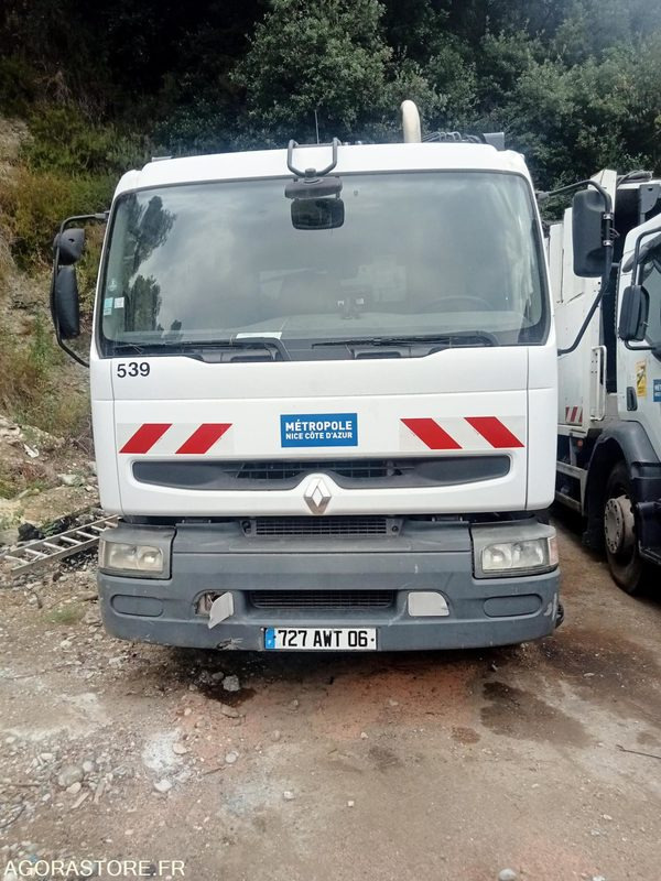 Renault Véhicule Industriel - Premium 270 - Vuilniswagen: afbeelding 2 Renault Véhicule Industriel - Premium 270 - Vuilniswagen: afbeelding 2