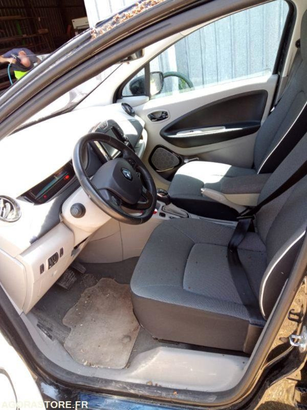 Renault ZOE année 2013 - Personenwagen: afbeelding 4 Renault ZOE année 2013 - Personenwagen: afbeelding 4