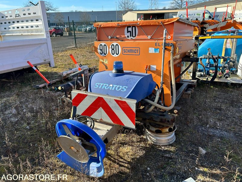 SALEUSE - SCHMIDT - STRATOS B06L-15 BCB-350 - 0,6 m3 - 2008 - Zout/ Zandstrooier: afbeelding 2 SALEUSE - SCHMIDT - STRATOS B06L-15 BCB-350 - 0,6 m3 - 2008 - Zout/ Zandstrooier: afbeelding 2