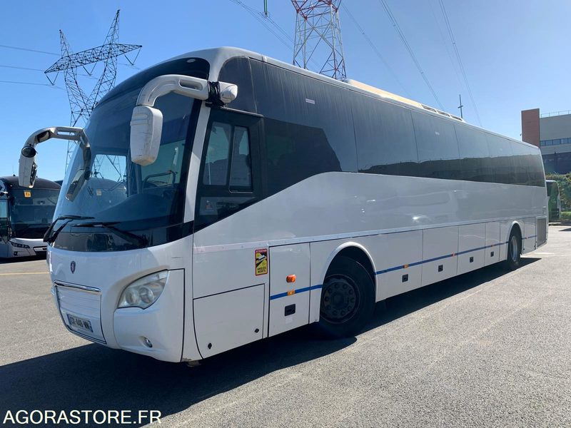 Scania Higer A30 - 315000KM - Schoolbus: afbeelding 1 Scania Higer A30 - 315000KM - Schoolbus: afbeelding 1
