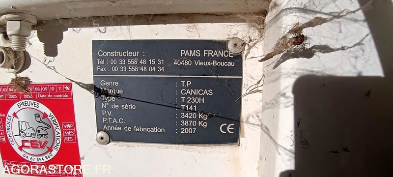 TRACTEUR VALTRA N101H CH-668EQ + CRIBLEUSE CANICAS T230H T141 6334H AM 2007 - Tractor: afbeelding 5 TRACTEUR VALTRA N101H CH-668EQ + CRIBLEUSE CANICAS T230H T141 6334H AM 2007 - Tractor: afbeelding 5