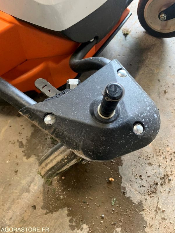 Tondeuse STIHL - Gazonmaaier: afbeelding 4 Tondeuse STIHL - Gazonmaaier: afbeelding 4