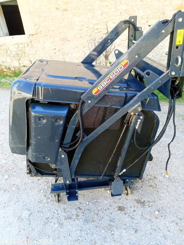 Tondeuse autoportée ISEKI SXG 326 - Gazonmaaier: afbeelding 4 Tondeuse autoportée ISEKI SXG 326 - Gazonmaaier: afbeelding 4