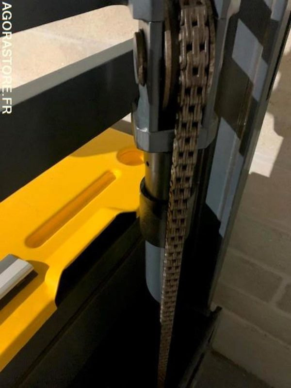 Transpalette électrique sur batteries déchargées. JUNGHEINRICH - Palletwagen: afbeelding 3 Transpalette électrique sur batteries déchargées. JUNGHEINRICH - Palletwagen: afbeelding 3