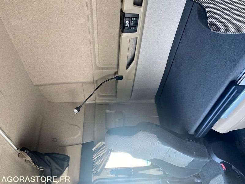 MAN TGX 500.18 Hydraulique + ralentisseur - Trekker: afbeelding 2 MAN TGX 500.18 Hydraulique + ralentisseur - Trekker: afbeelding 2