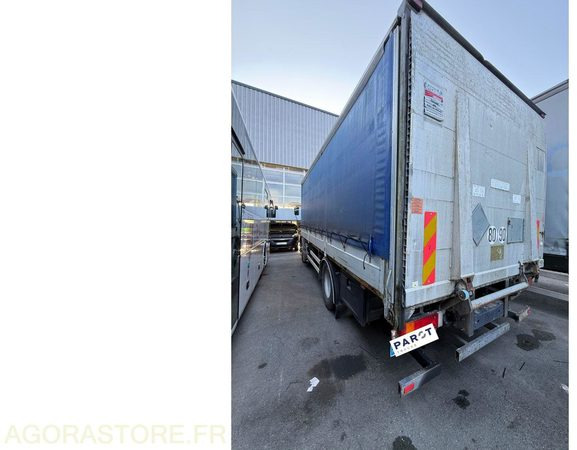 RENAULT 320 DCI - 2006 - 549 396km - Trekker: afbeelding 3 RENAULT 320 DCI - 2006 - 549 396km - Trekker: afbeelding 3
