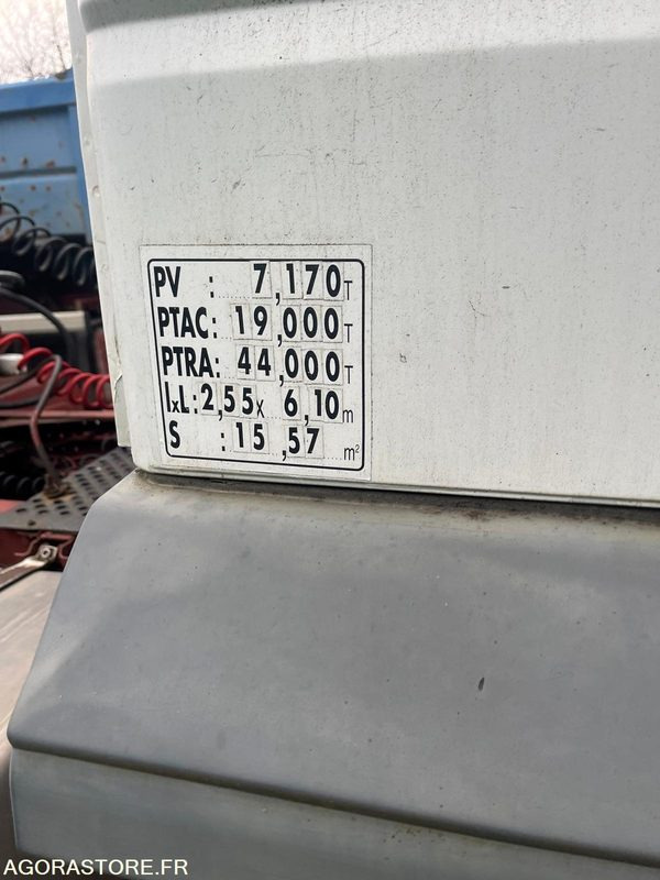 TRACTEUR 4X2 IVECO STRALIS 2004 420 000 KM - Trekker: afbeelding 2 TRACTEUR 4X2 IVECO STRALIS 2004 420 000 KM - Trekker: afbeelding 2