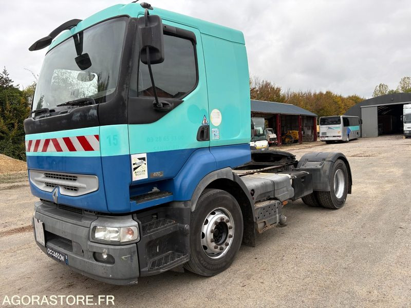 TRACTEUR RENAULT 420 DCI - Trekker: afbeelding 4 TRACTEUR RENAULT 420 DCI - Trekker: afbeelding 4